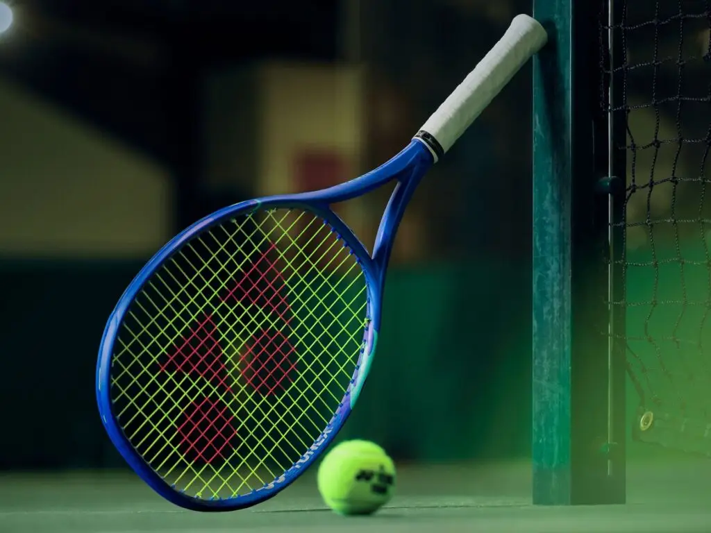 Yonex